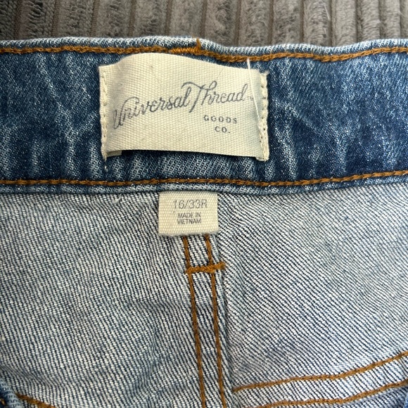 Universal Thread jeans - Picture 6 of 8